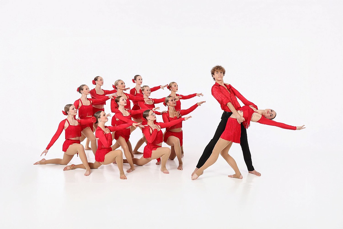 Short Dance Picture Day 2025